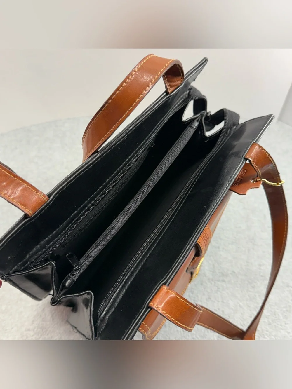 Moda Italiana Two Tone Leather Trim Purse Bag Brown Black Gold Tone Closure
